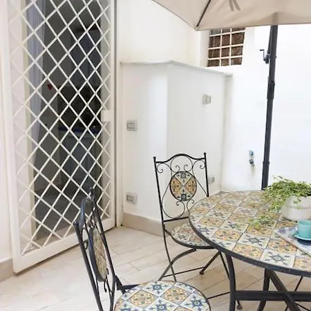 Apartment Casa Il Colibri Naples
